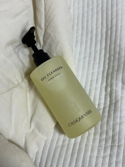 Lemon Vita C Gel Cleanser in use