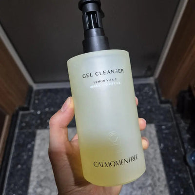 Lemon Vita C Gel Cleanser in use