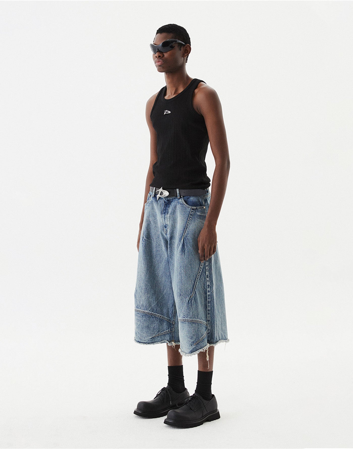 Multi Dart Bermuda Denim Pants
