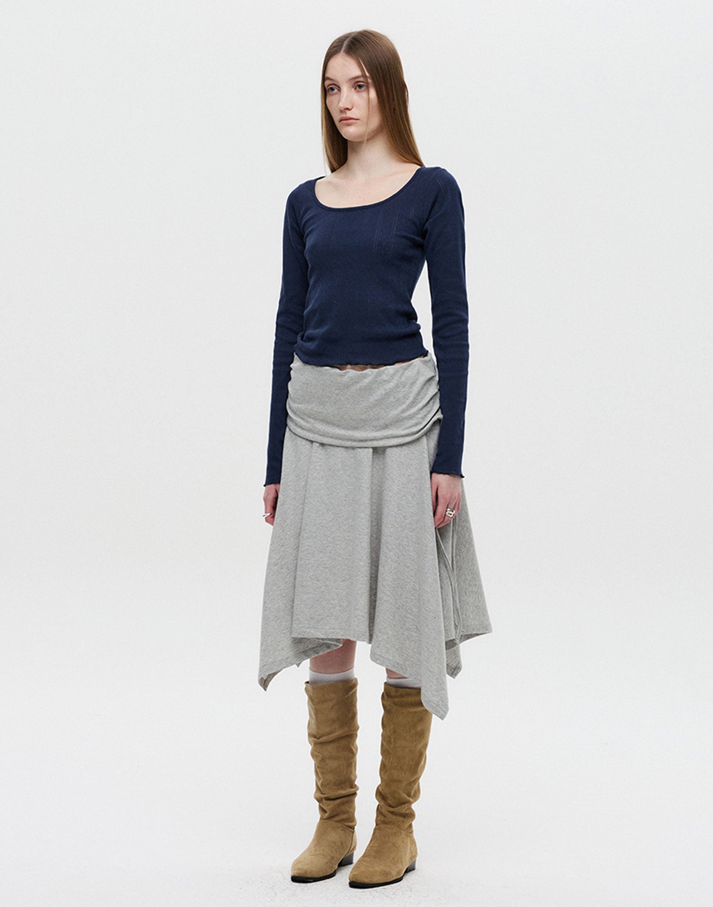 Airy U-Neck Long Sleeve