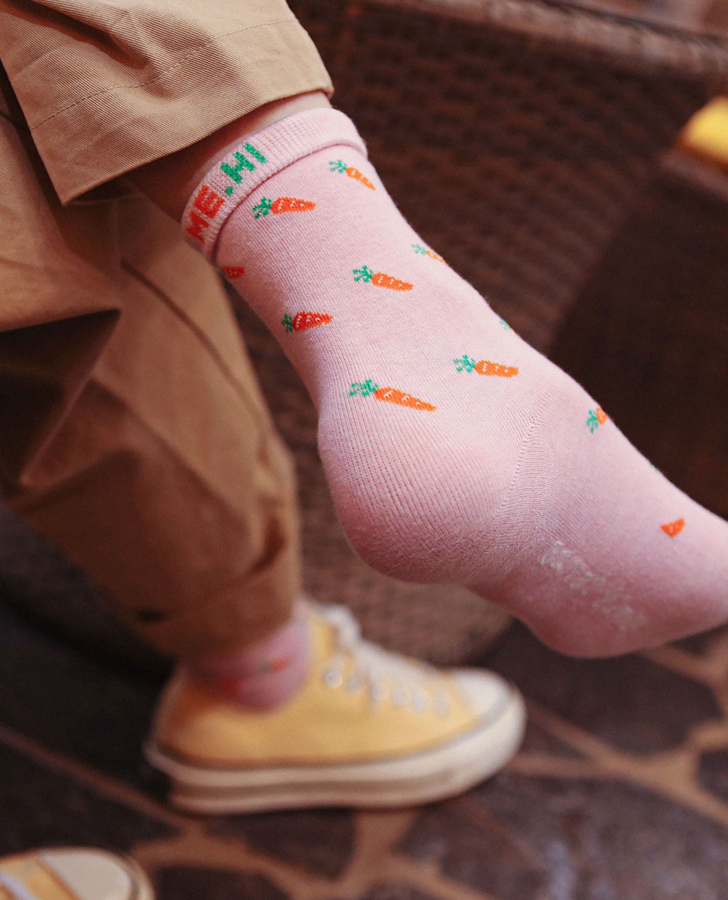 Spring Carrot Pattern Women's Socks