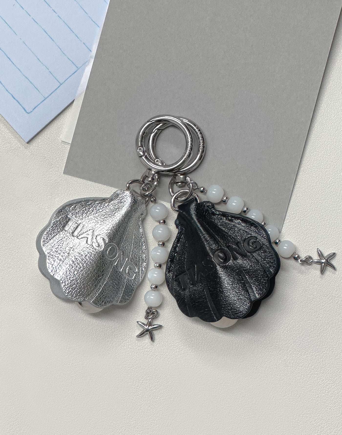 Shellé Keyring