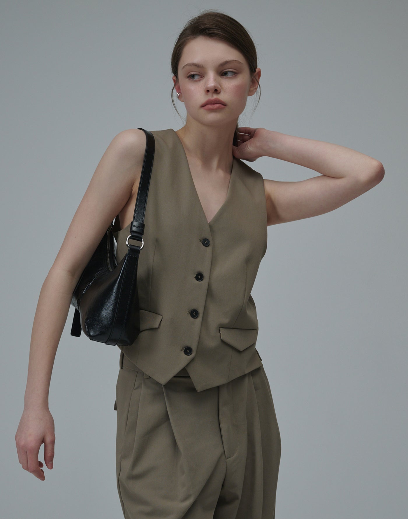 Glim Shoulder Bag