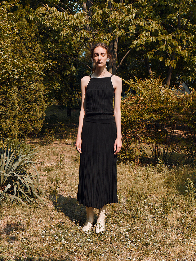 Halter Neck Knitted Top Black