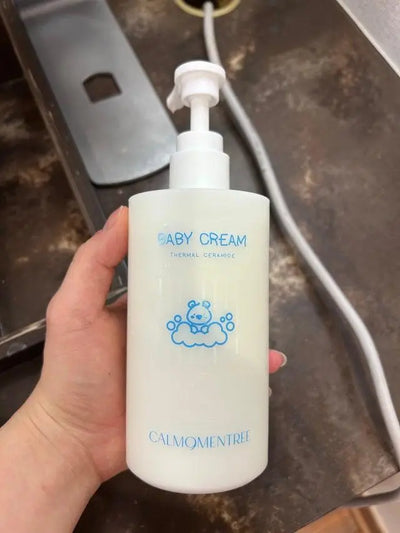 Thermal Ceramide Baby Cream in use
