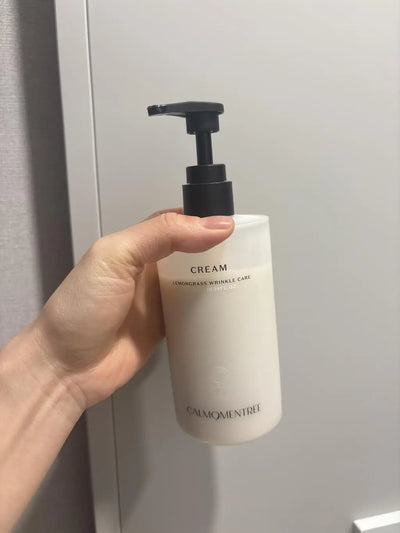 Lemongrass Cream in use